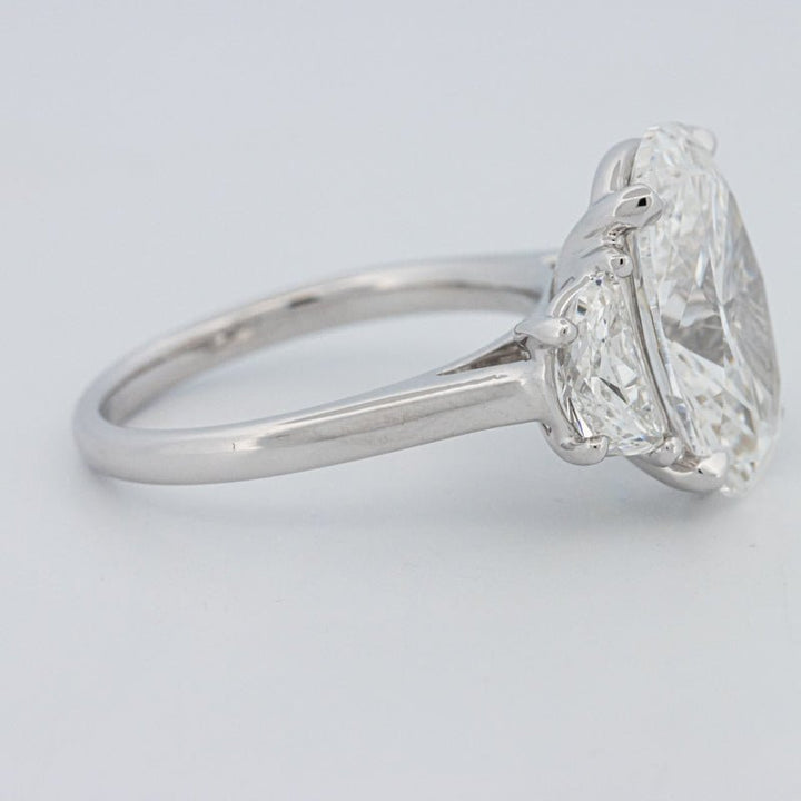 5 CT "Moonlight" Oval Trilogy Ring (LG) - ZIZOV DIAMONDS