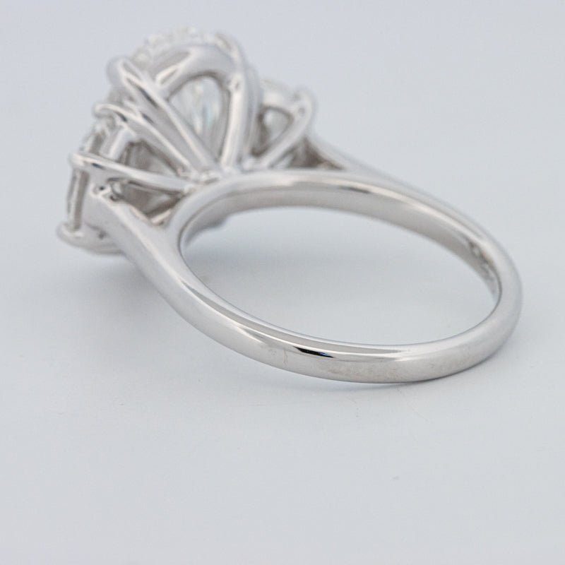 5 CT "Moonlight" Oval Trilogy Ring (LG) - ZIZOV DIAMONDS