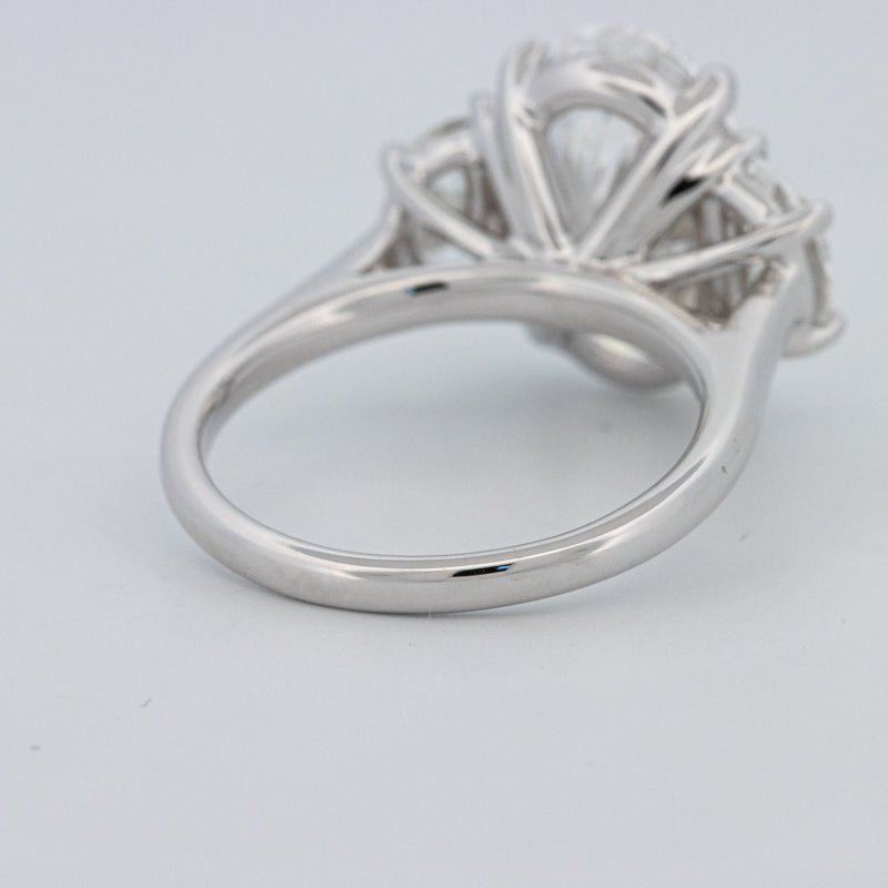 5 CT "Moonlight" Oval Trilogy Ring (LG) - ZIZOV DIAMONDS