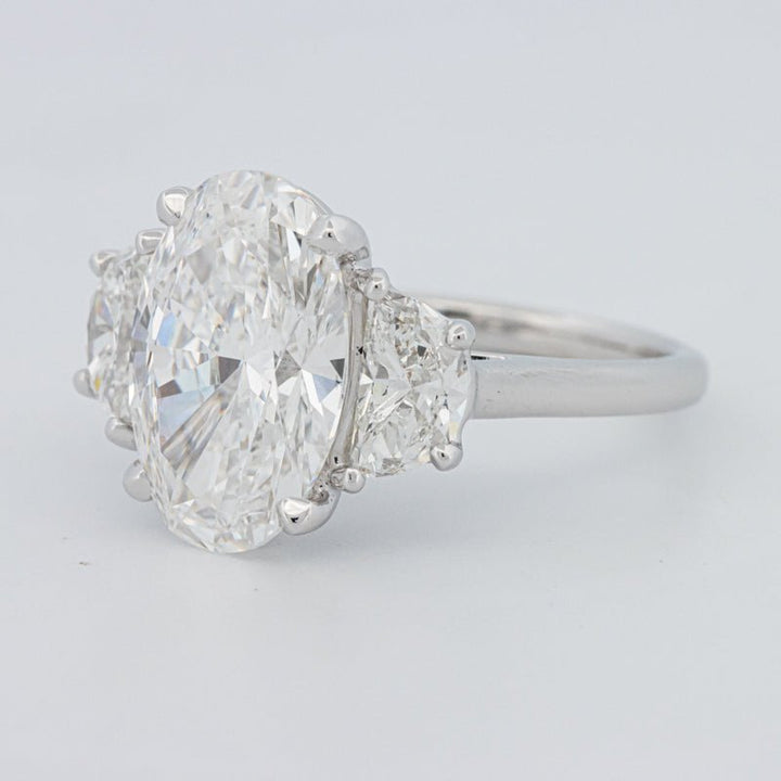 5 CT "Moonlight" Oval Trilogy Ring (LG) - ZIZOV DIAMONDS