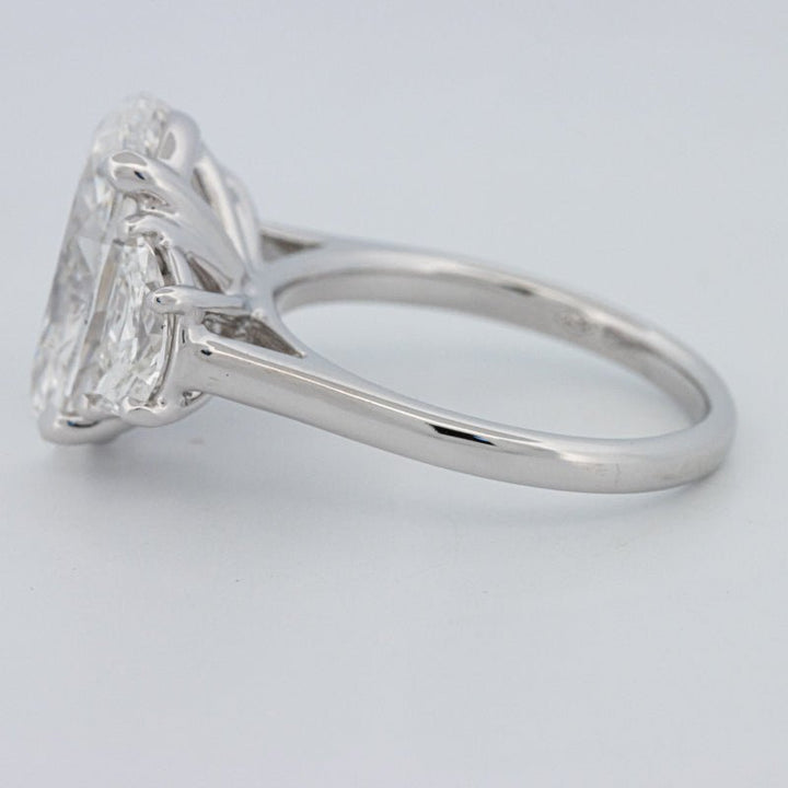 5 CT "Moonlight" Oval Trilogy Ring (LG) - ZIZOV DIAMONDS