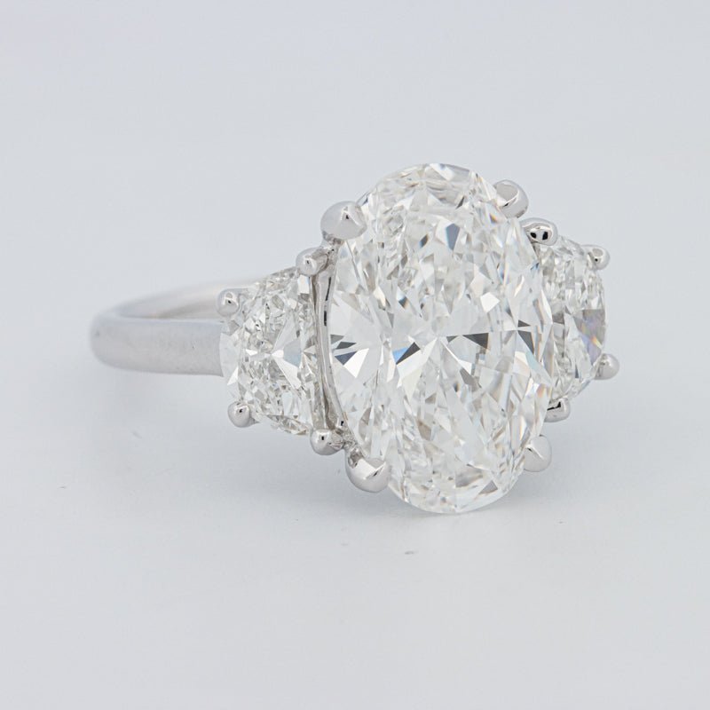 5 CT "Moonlight" Oval Trilogy Ring (LG) - ZIZOV DIAMONDS