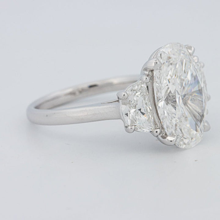 5 CT "Moonlight" Oval Trilogy Ring (LG) - ZIZOV DIAMONDS