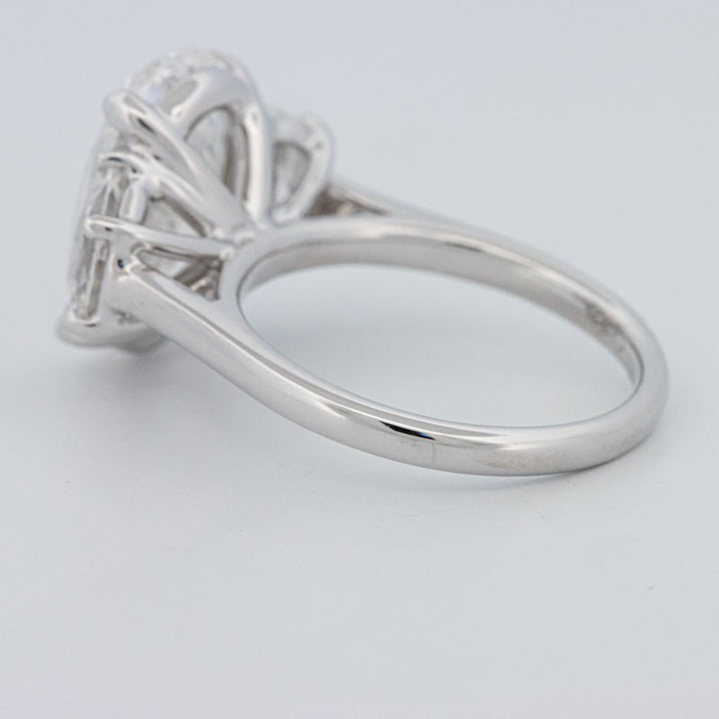 5 CT "Moonlight" Oval Trilogy Ring (LG) - ZIZOV DIAMONDS