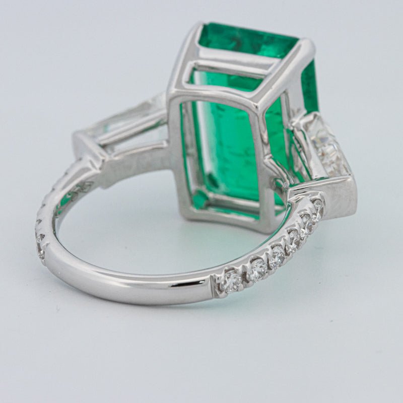 6.15 CT Green Emerald Trilogy Ring (LG) - ZIZOV DIAMONDS