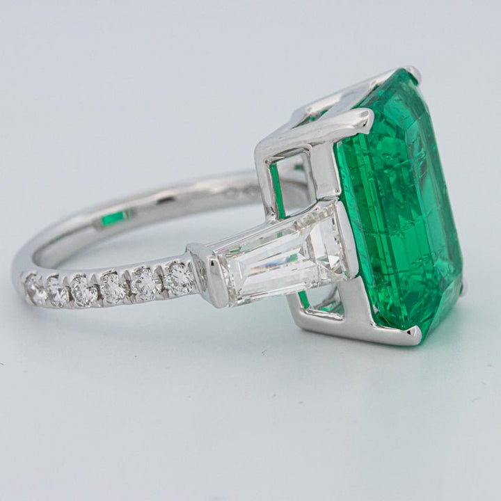 6.15 CT Green Emerald Trilogy Ring (LG) - ZIZOV DIAMONDS
