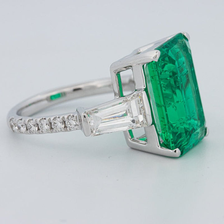 6.15 CT Green Emerald Trilogy Ring (LG) - ZIZOV DIAMONDS
