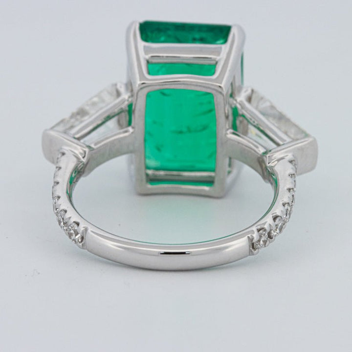6.15 CT Green Emerald Trilogy Ring (LG) - ZIZOV DIAMONDS