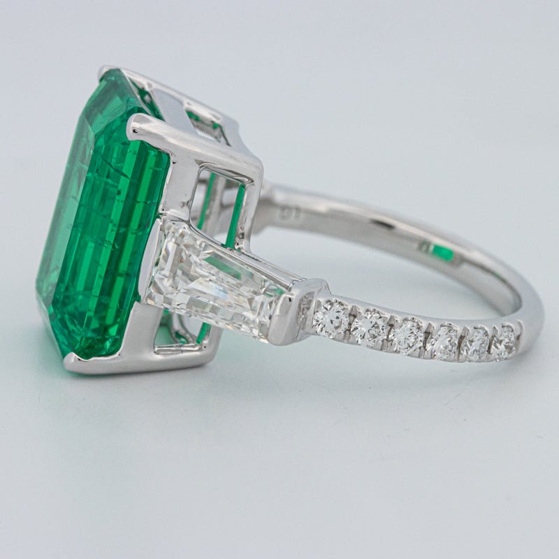6.15 CT Green Emerald Trilogy Ring (LG) - ZIZOV DIAMONDS