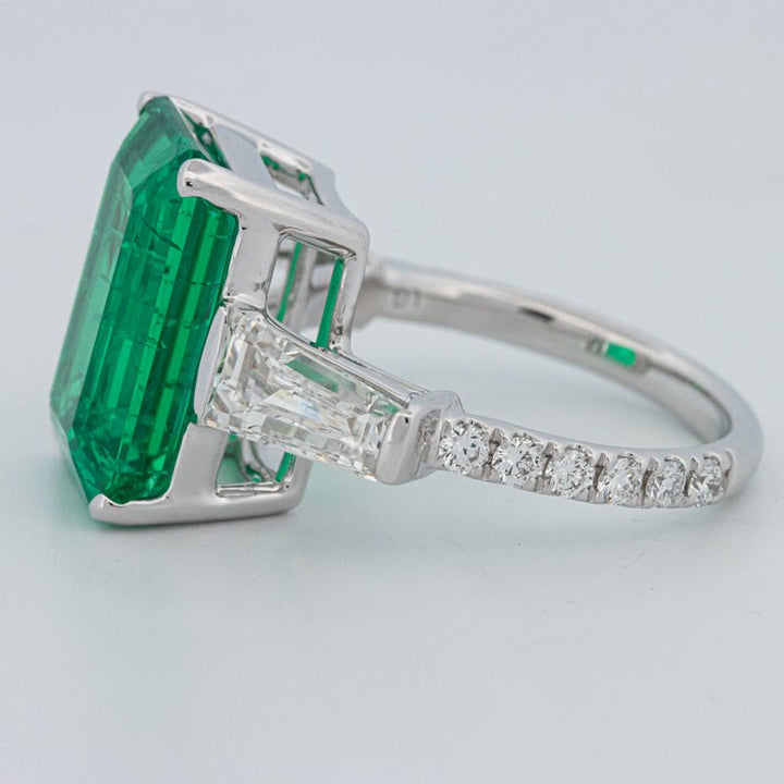 6.15 CT Green Emerald Trilogy Ring (LG) - ZIZOV DIAMONDS