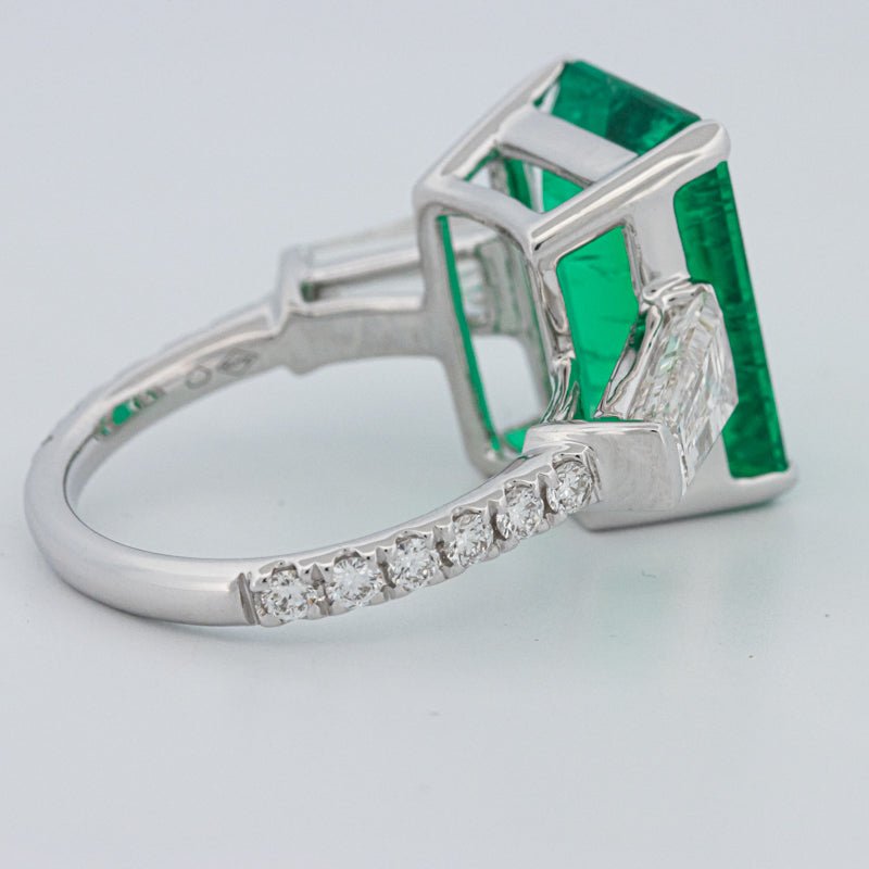 6.15 CT Green Emerald Trilogy Ring (LG) - ZIZOV DIAMONDS