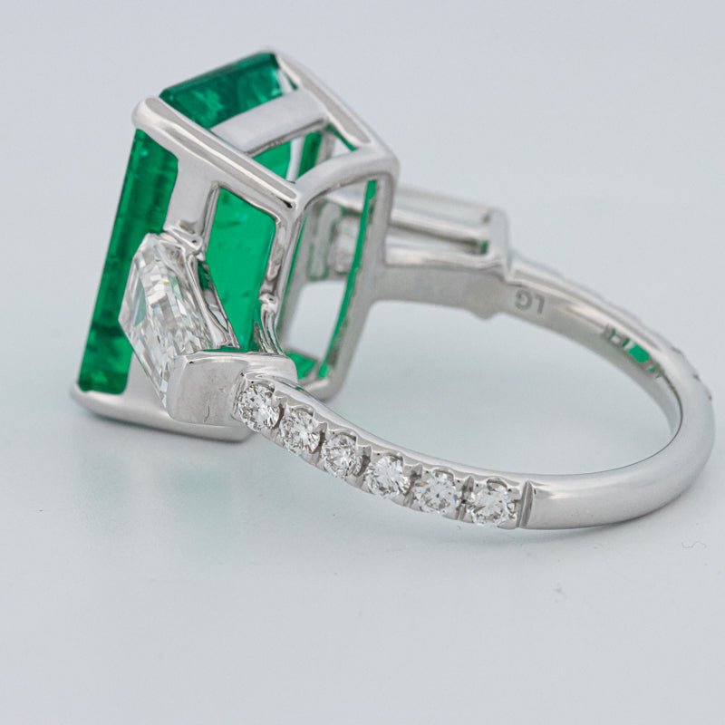 6.15 CT Green Emerald Trilogy Ring (LG) - ZIZOV DIAMONDS