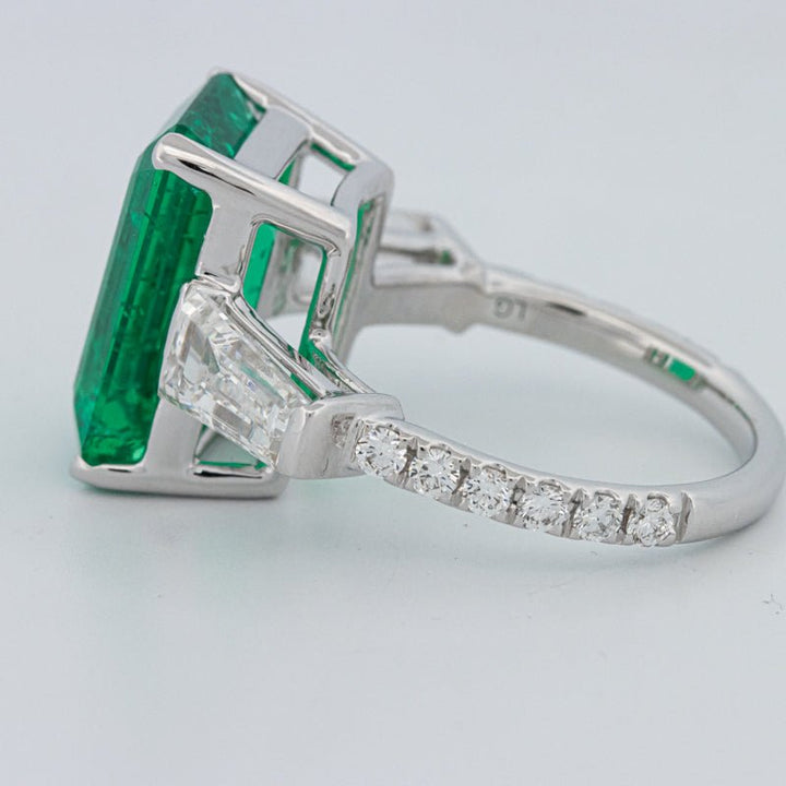 6.15 CT Green Emerald Trilogy Ring (LG) - ZIZOV DIAMONDS