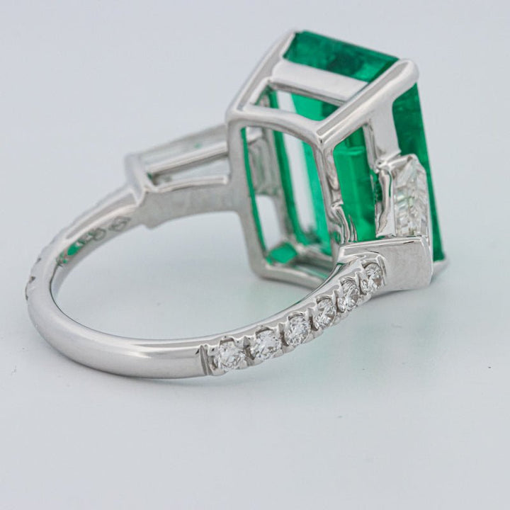 6.15 CT Green Emerald Trilogy Ring (LG) - ZIZOV DIAMONDS