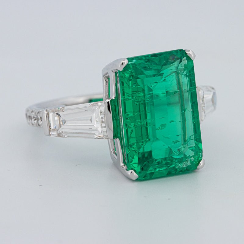6.15 CT Green Emerald Trilogy Ring (LG) - ZIZOV DIAMONDS