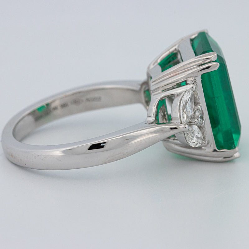 6.40 CT Green Emerald Trilogy Ring (LG) - ZIZOV DIAMONDS