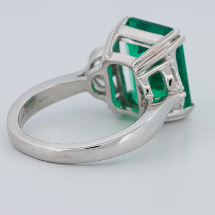 6.40 CT Green Emerald Trilogy Ring (LG) - ZIZOV DIAMONDS