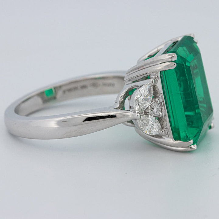 6.40 CT Green Emerald Trilogy Ring (LG) - ZIZOV DIAMONDS