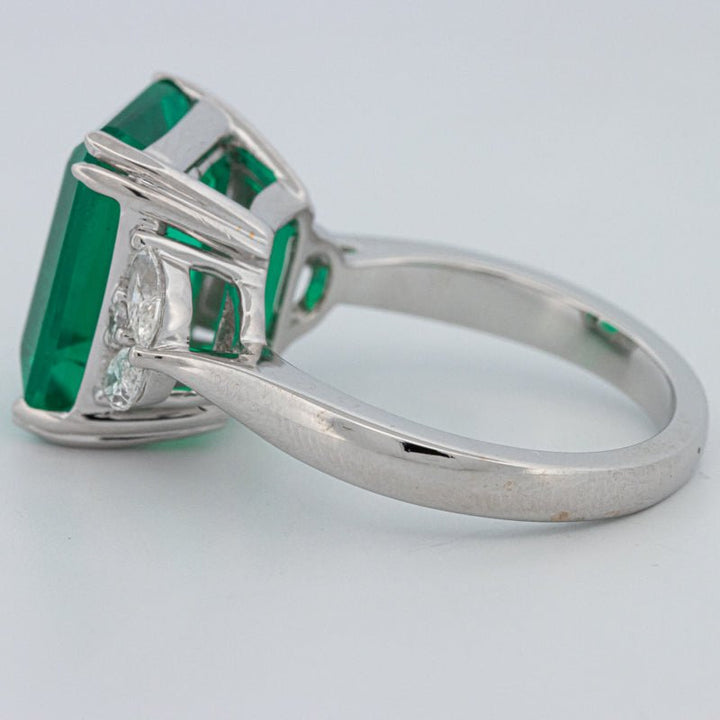6.40 CT Green Emerald Trilogy Ring (LG) - ZIZOV DIAMONDS