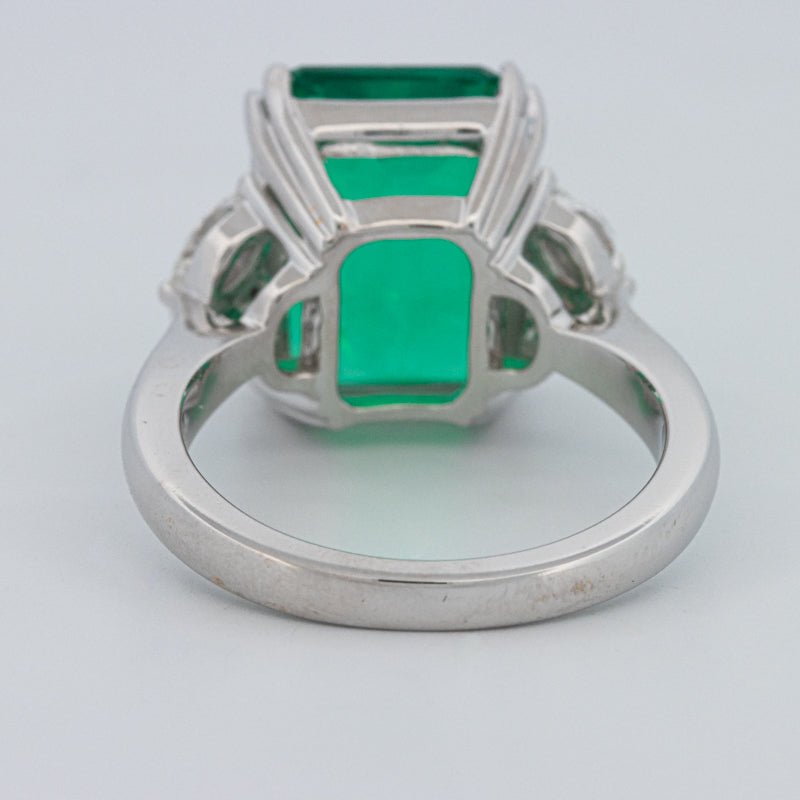 6.40 CT Green Emerald Trilogy Ring (LG) - ZIZOV DIAMONDS
