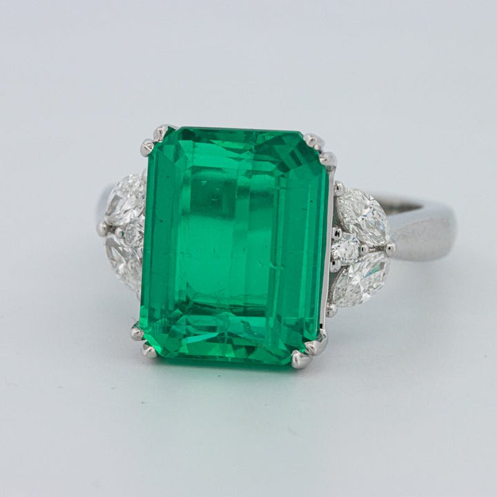 6.40 CT Green Emerald Trilogy Ring (LG) - ZIZOV DIAMONDS