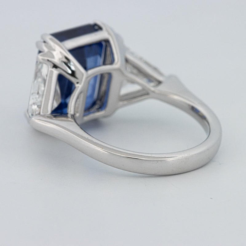 7.60 CT Blue Sapphire Trilogy Ring (LG) - ZIZOV DIAMONDS