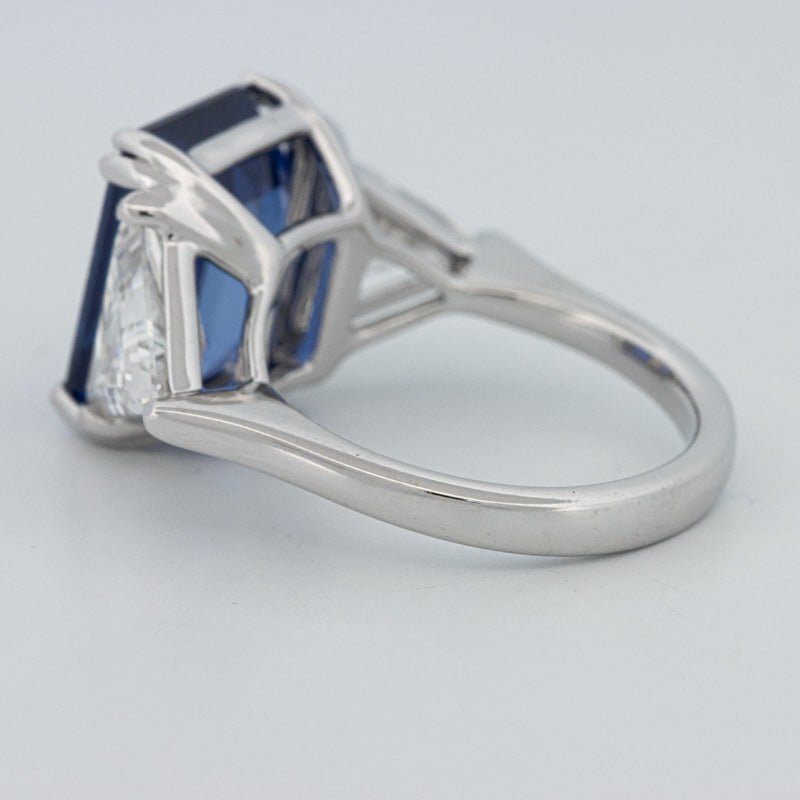 7.60 CT Blue Sapphire Trilogy Ring (LG) - ZIZOV DIAMONDS