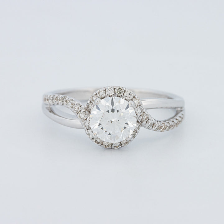 Round Cut Twist Band Pavé Solitaire (LG)