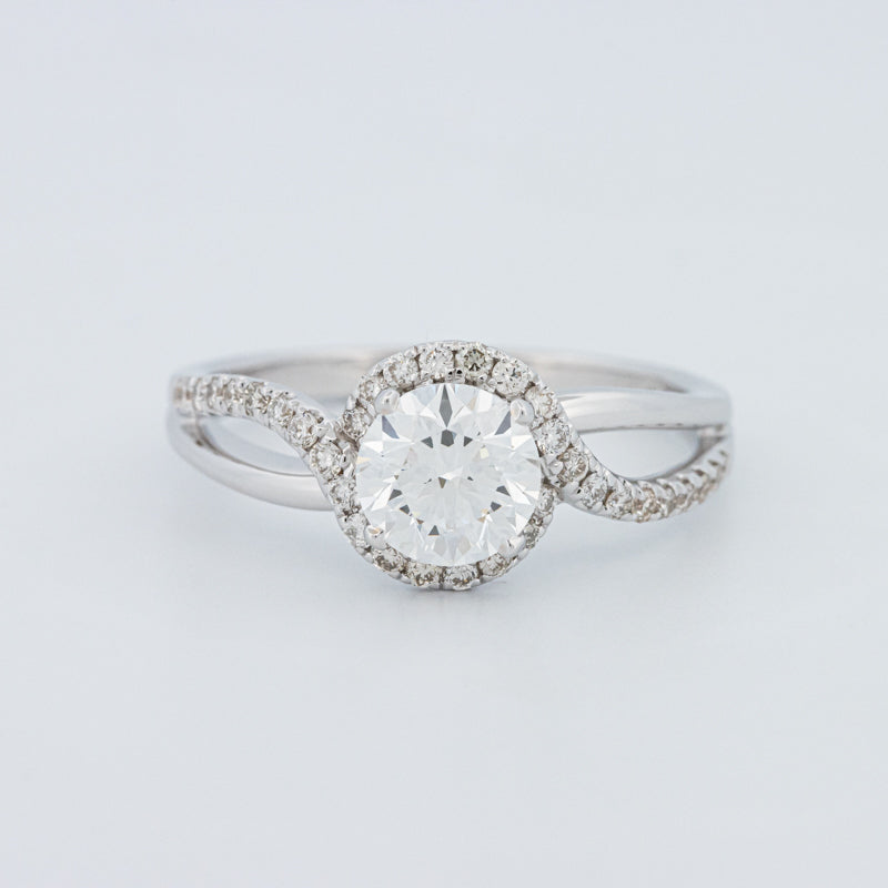 Round Cut Twist Band Pavé Solitaire (LG)