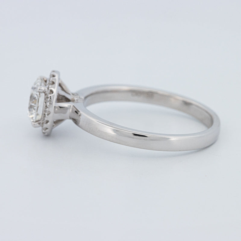 Round Cut Halo Solitaire (LG)