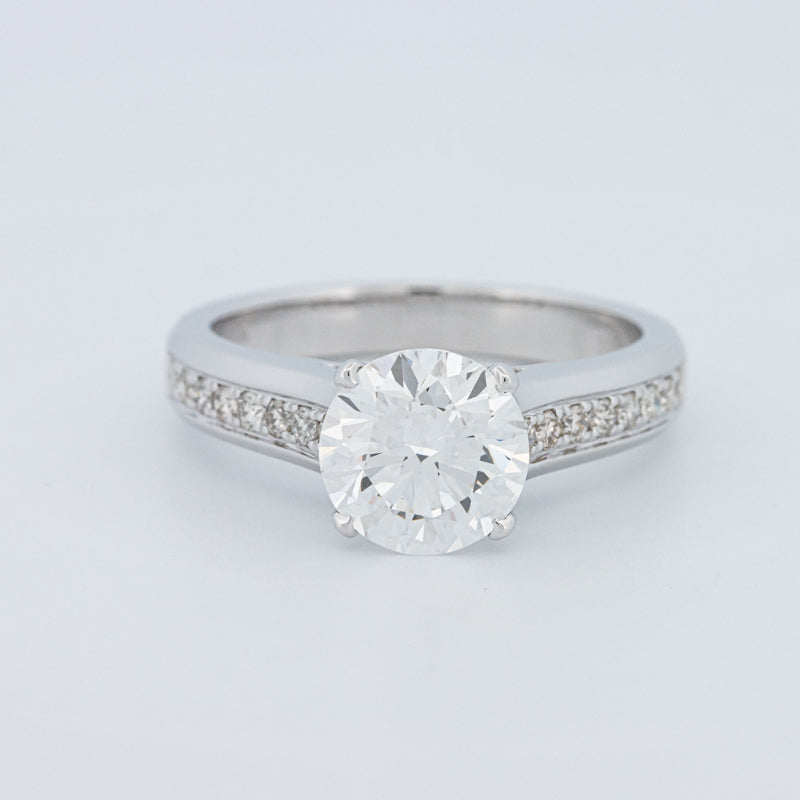 Round Cut Pavé Solitaire (LG)