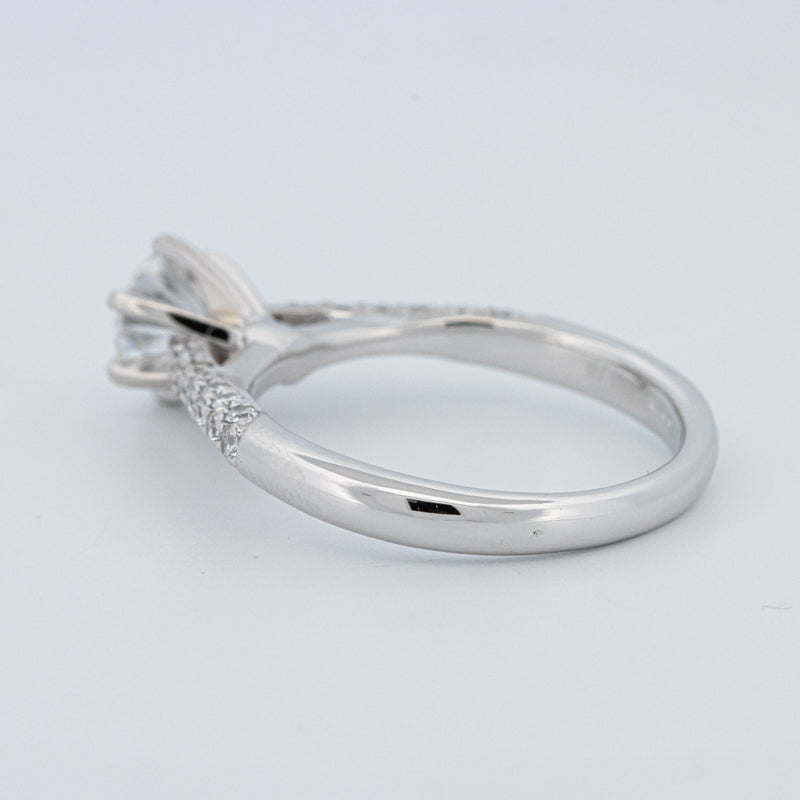 Round Cut Pavé Solitaire (LG)