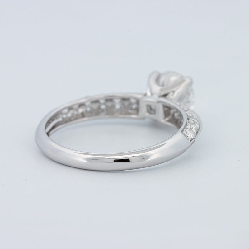 Round Cut Pavé Solitaire (LG)