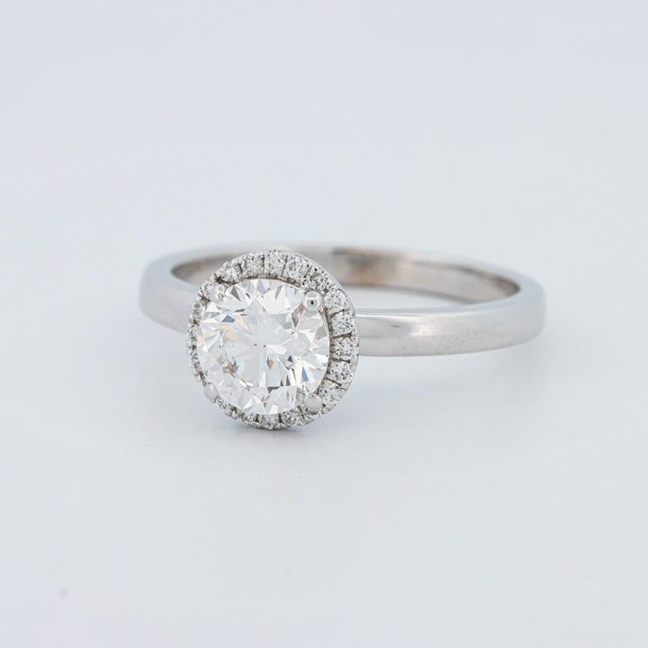 Round Cut Halo Solitaire (LG)