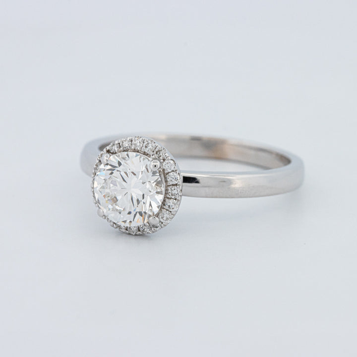 Round Cut Halo Solitaire (LG)