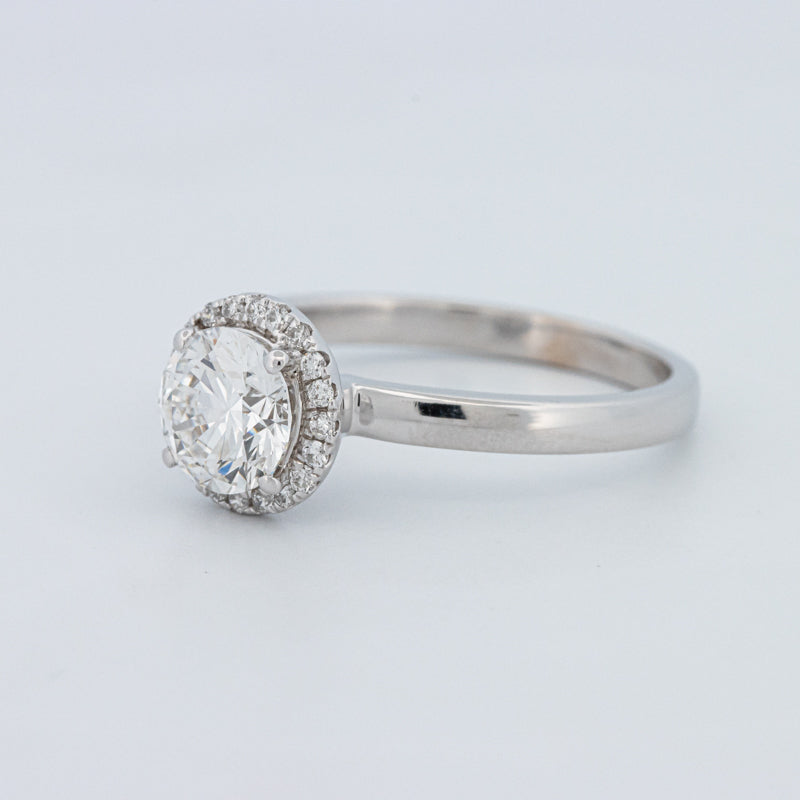 Round Cut Halo Solitaire (LG)