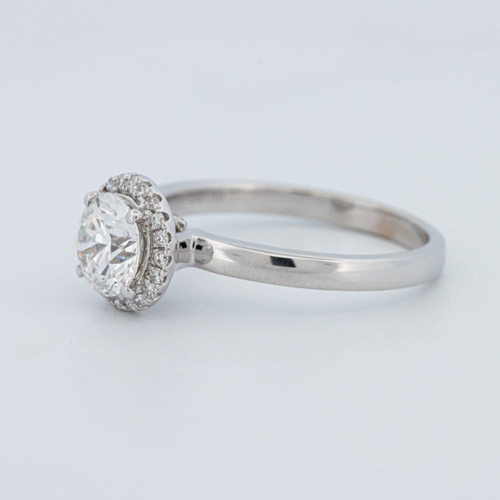 Round Cut Halo Solitaire (LG)