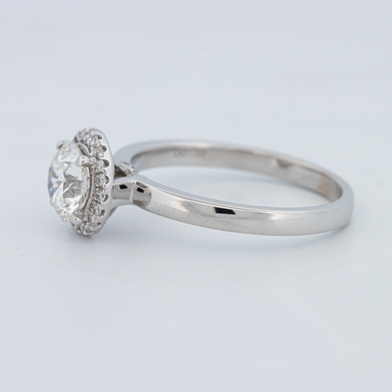 Round Cut Halo Solitaire (LG)