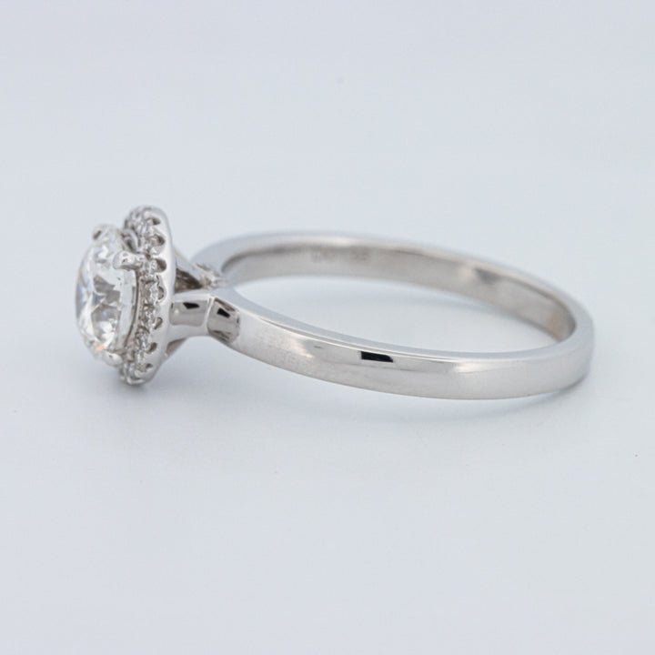 Round Cut Halo Solitaire (LG)