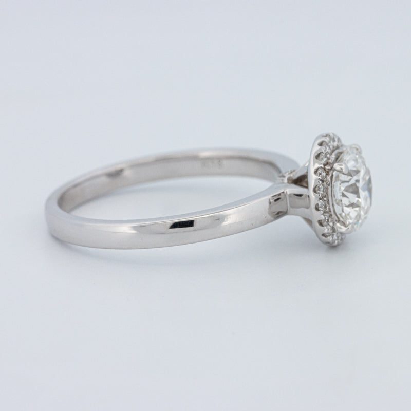 Round Cut Halo Solitaire (LG)