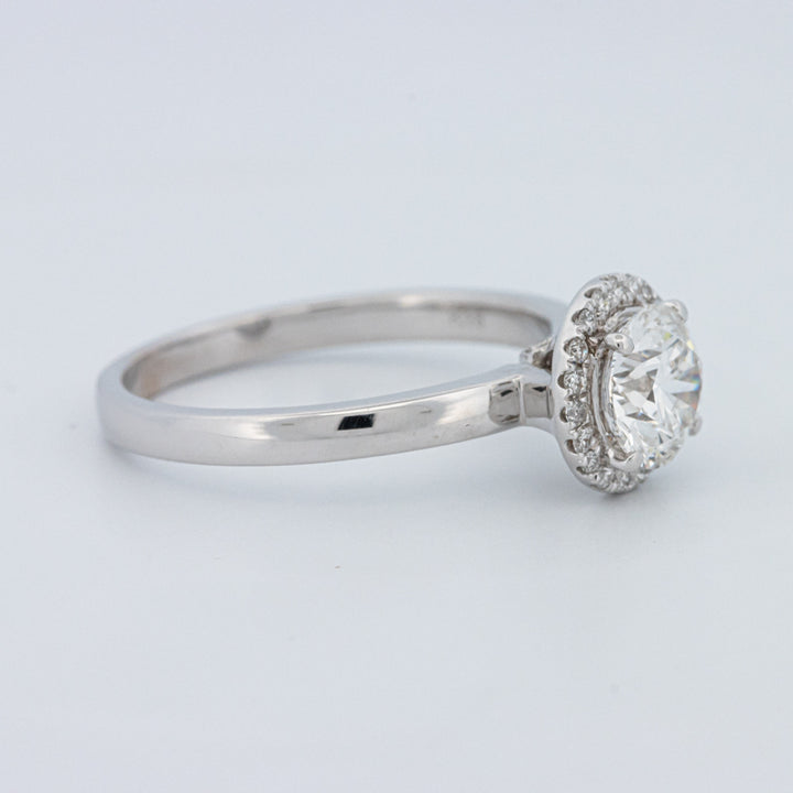 Round Cut Halo Solitaire (LG)