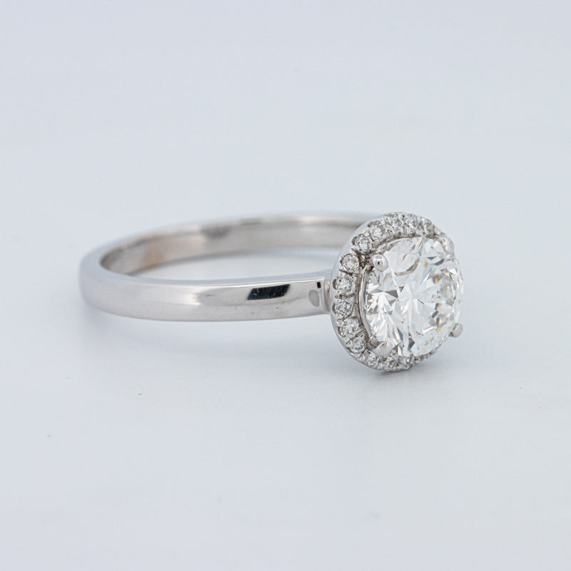 Round Cut Halo Solitaire (LG)