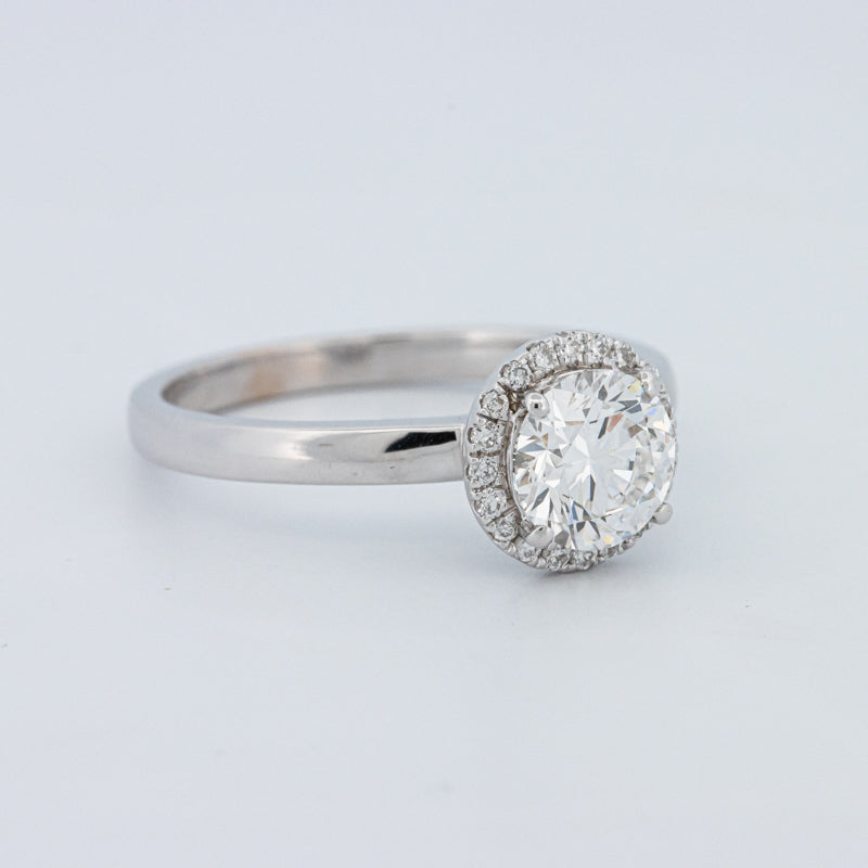 Round Cut Halo Solitaire (LG)