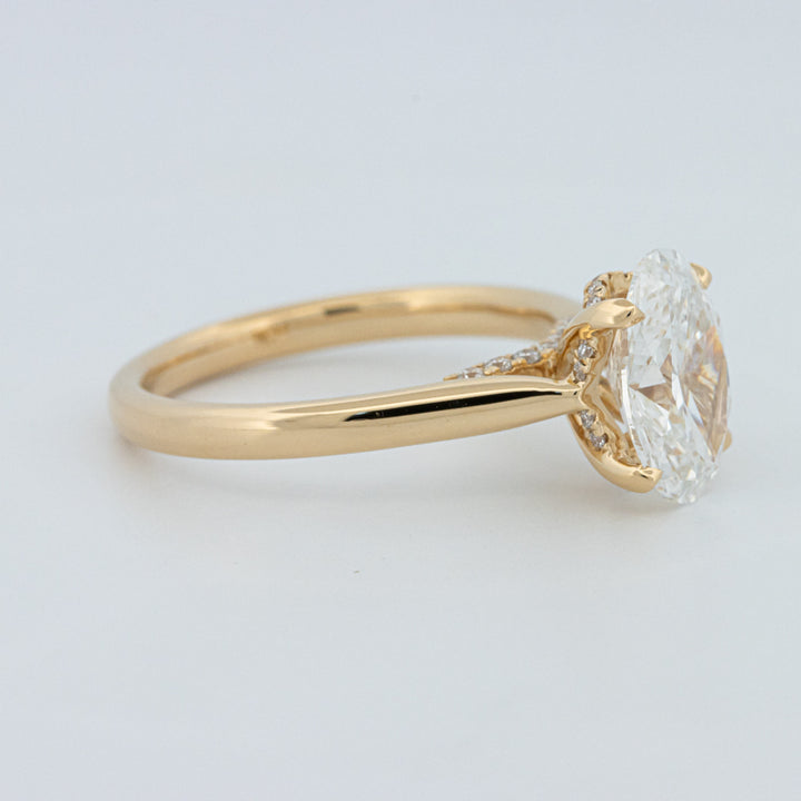 "Finese" Oval Cut Underhalo Solitaire (LG)