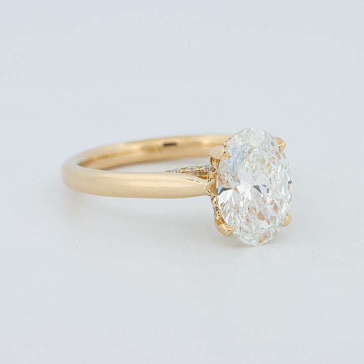 "Finese" Oval Cut Underhalo Solitaire (LG)