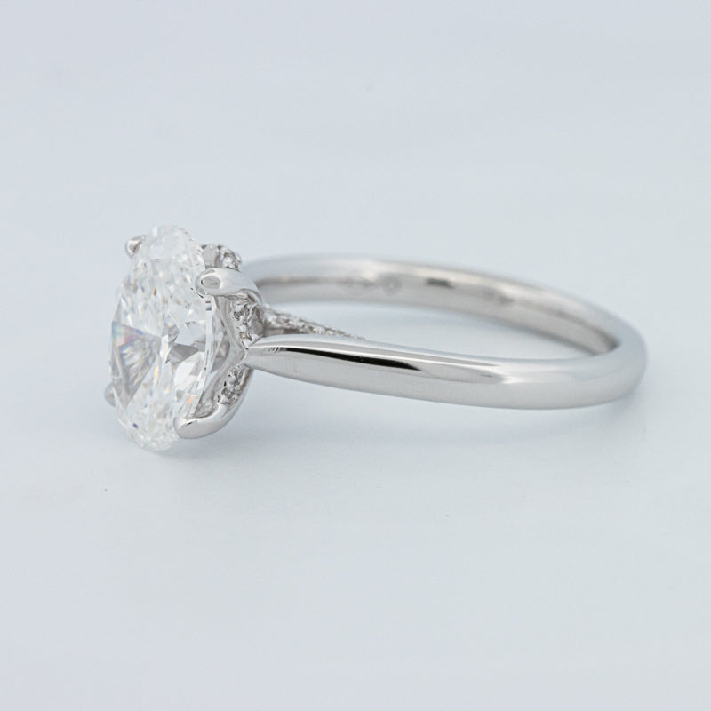 "Finese" Oval Cut Underhalo Solitaire (LG)