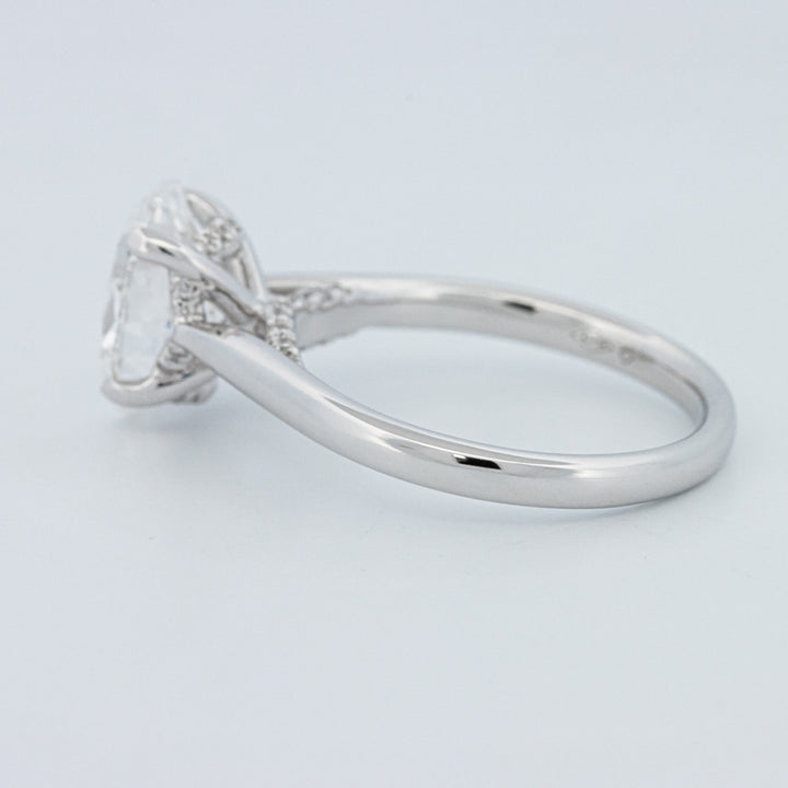 "Finese" Oval Cut Underhalo Solitaire (LG)