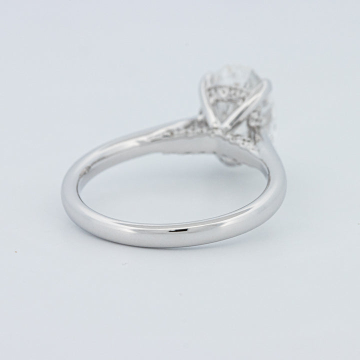 "Finese" Oval Cut Underhalo Solitaire (LG)