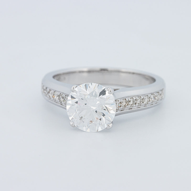 Round Cut Pavé Solitaire (LG)