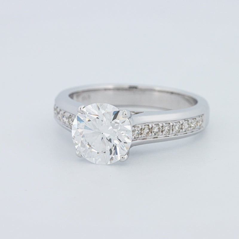 Round Cut Pavé Solitaire (LG)